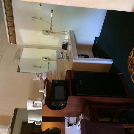 Sanger Townhouse Motel מראה חיצוני תמונה