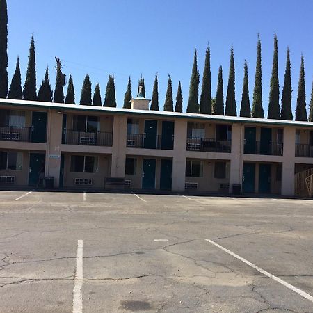 Sanger Townhouse Motel מראה חיצוני תמונה